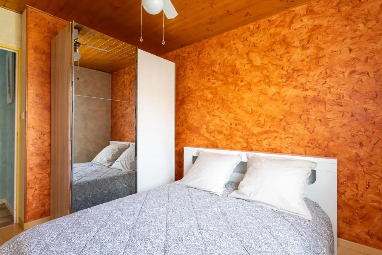 Delicate 1 Bedroom Close To The Beaches - Dodo Et Tartine Le Pradet 0*,  France